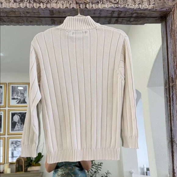 Oscar de la Renta Ivory Turtleneck Sweater - Picture 4 of 4